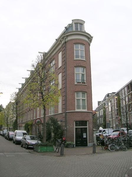 Gerard Doustraat Hoekhuis1 di De Pijp, link qui per dimensioni reali